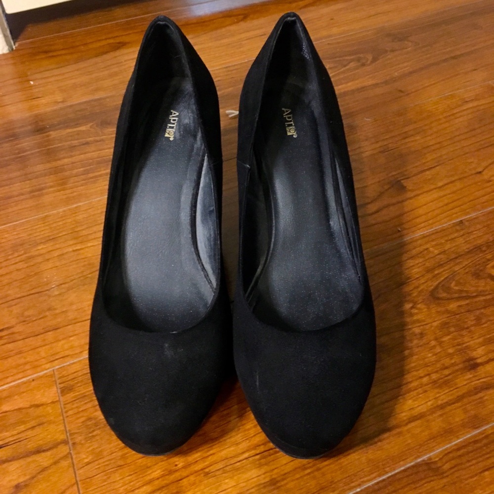 Black closed toe suede wedges